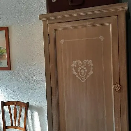 Casa El Regall 度假居 *